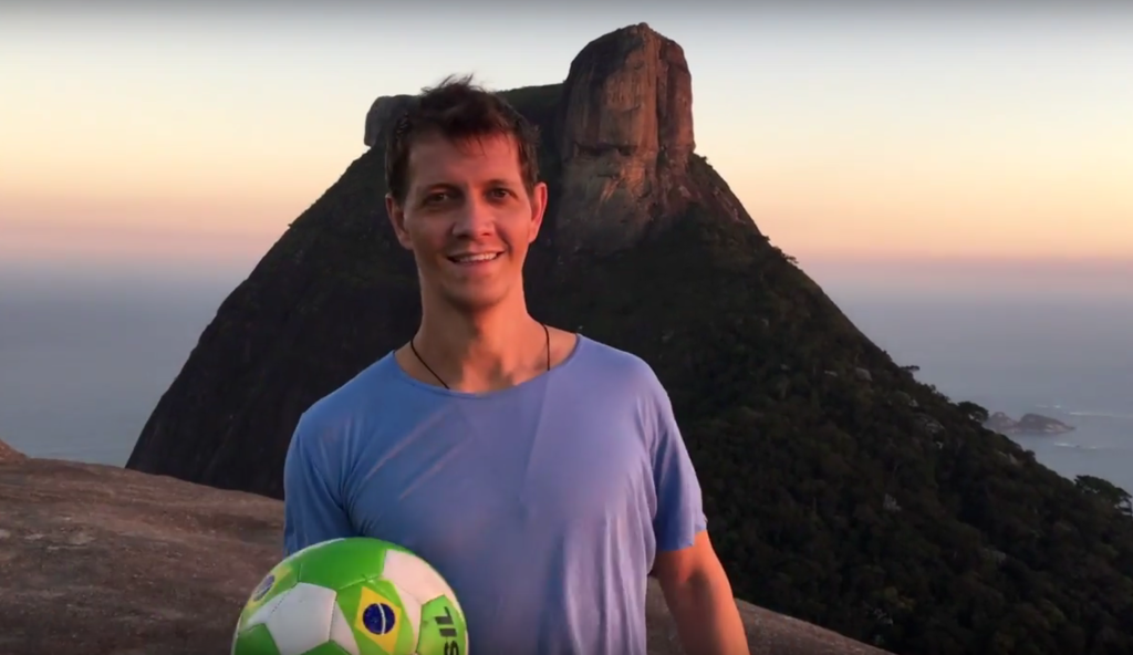 #100Anywhere – Pedra Bonita cliffside in Rio de Janeiro